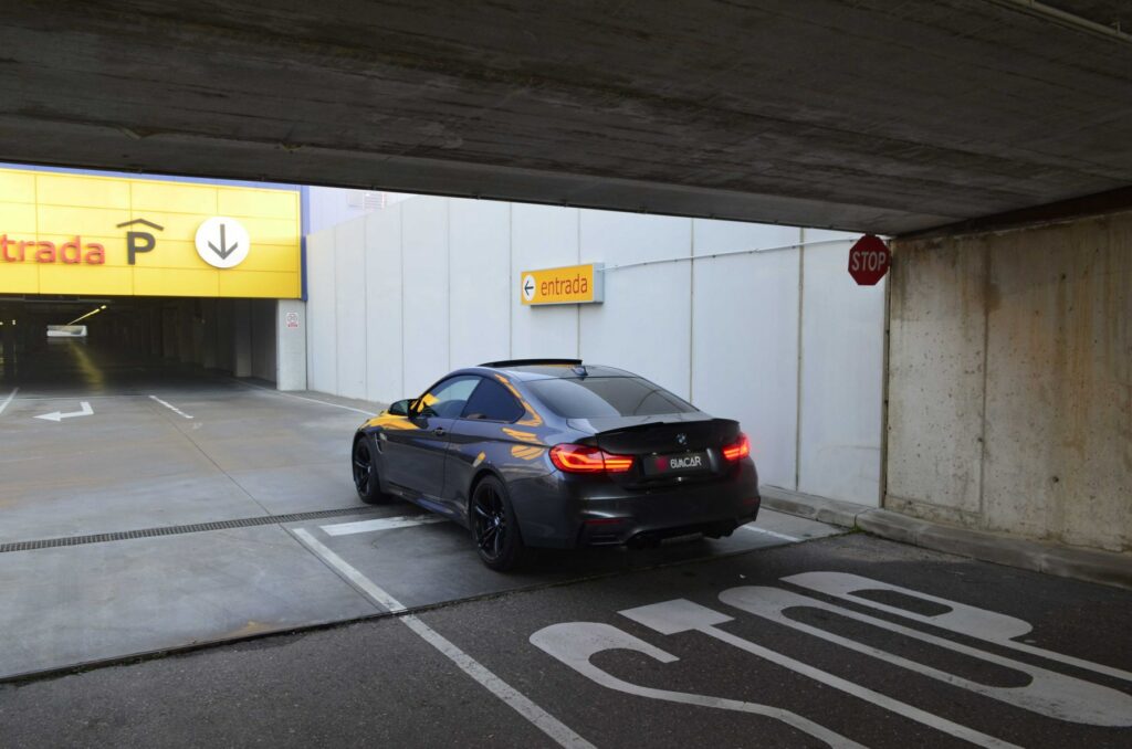 BMW M4 Gris