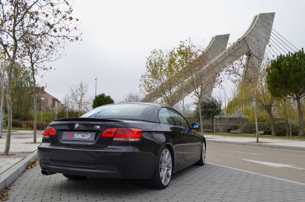 BMW 330D E93
