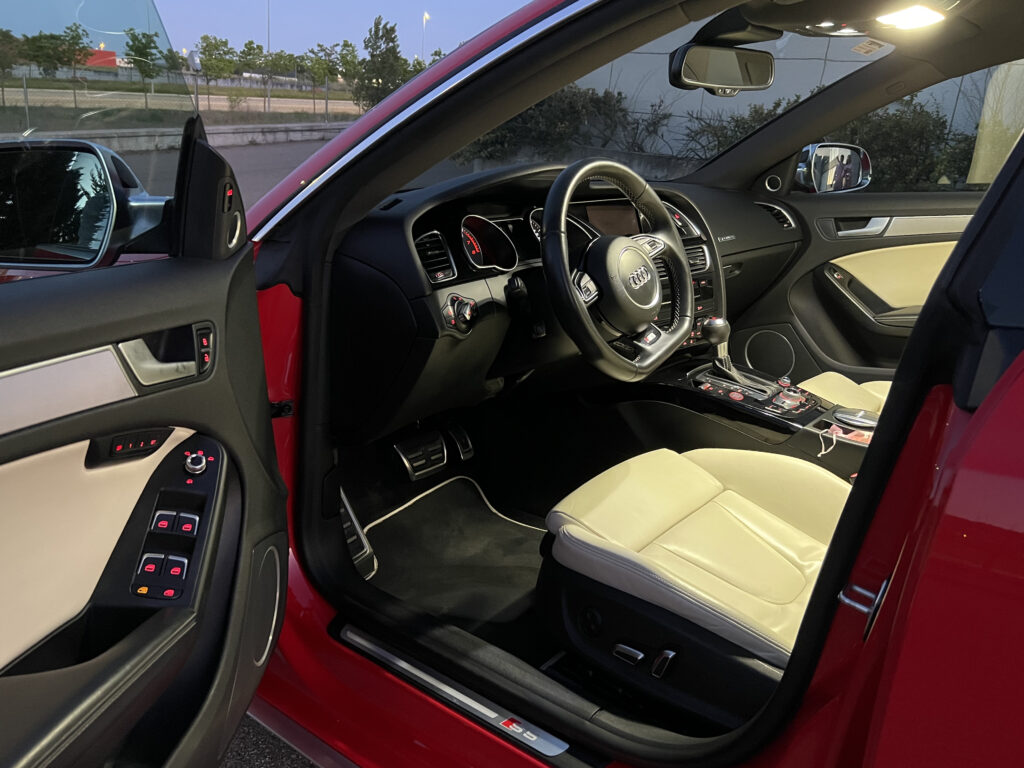 Audi S5
