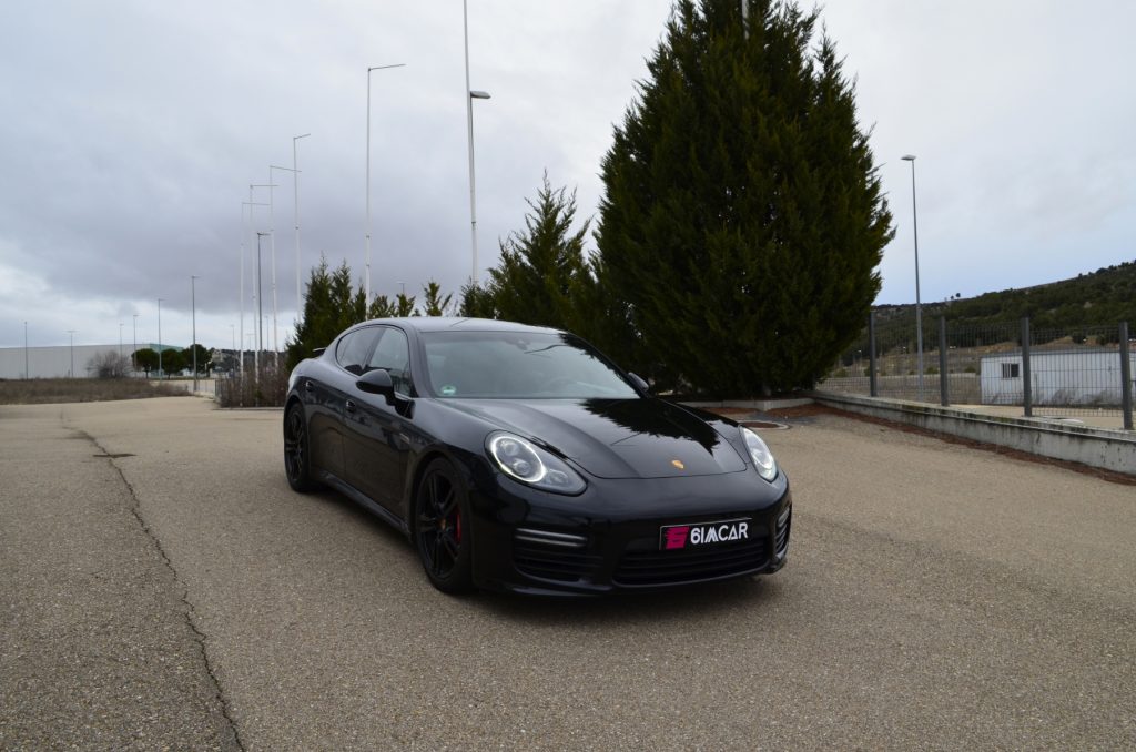 Porsche Panamera GTS