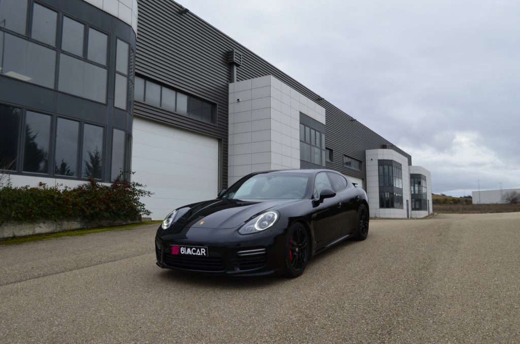 Porsche Panamera GTS