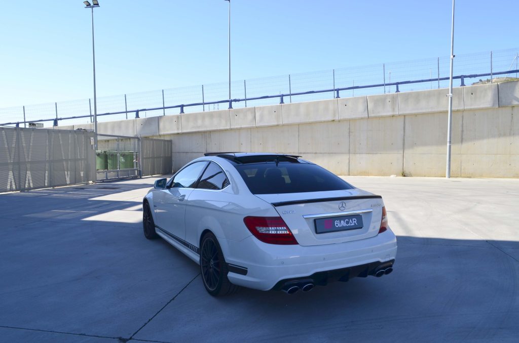 Mercedes-Benz C63 W204