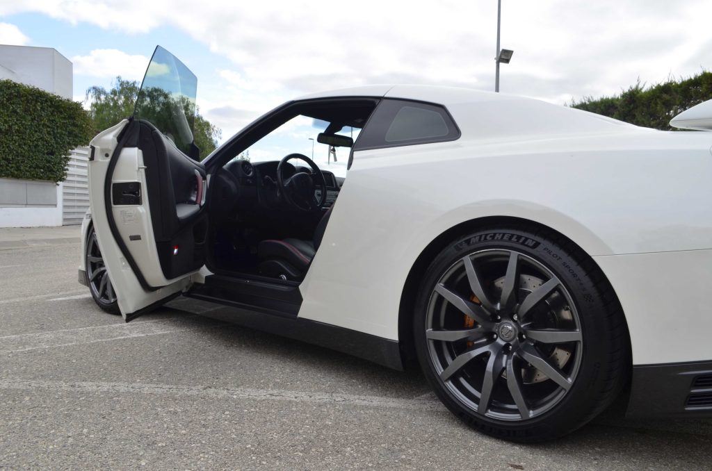 Nissan GTR