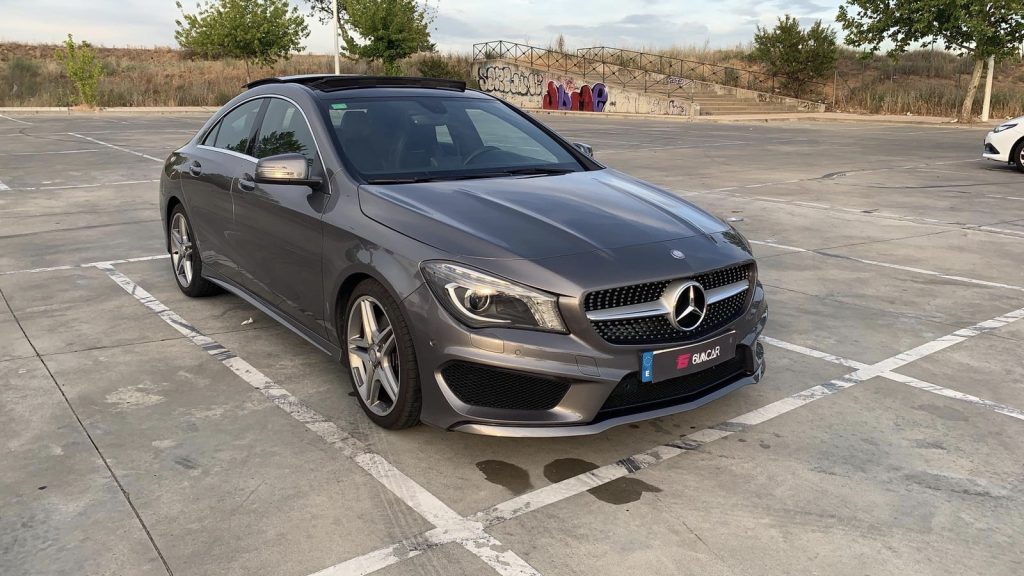 Mercedes-Benz CLA 200