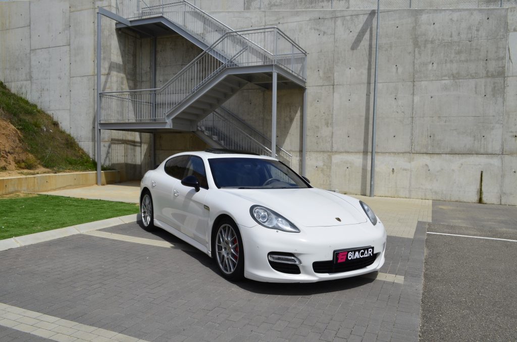 Porsche Panamera Turbo