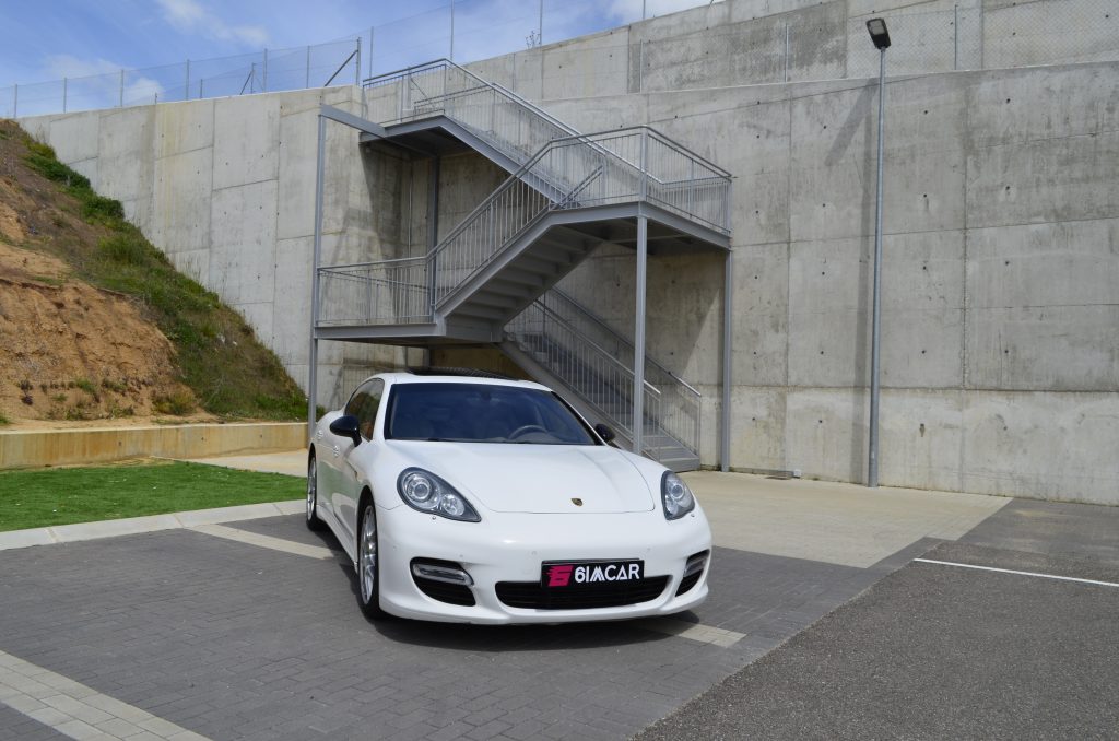 Porsche Panamera Turbo