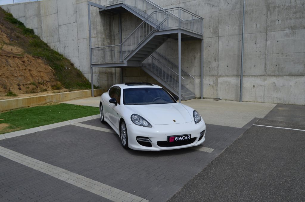Porsche Panamera Turbo
