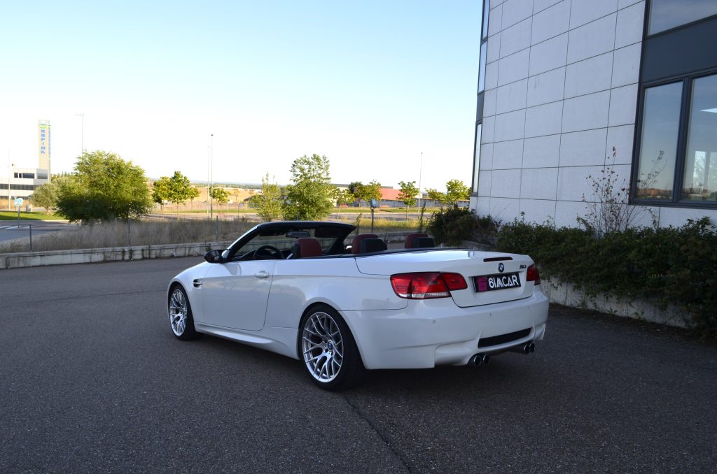 BMW M3 E93