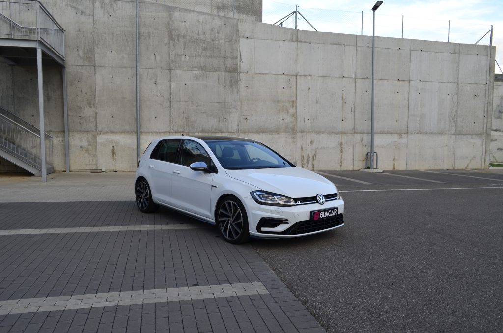Volkswagen Golf 7.5 R