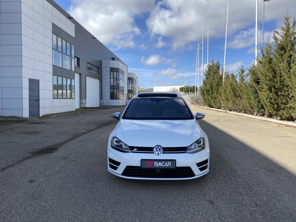 Volkswagen Golf 7 R