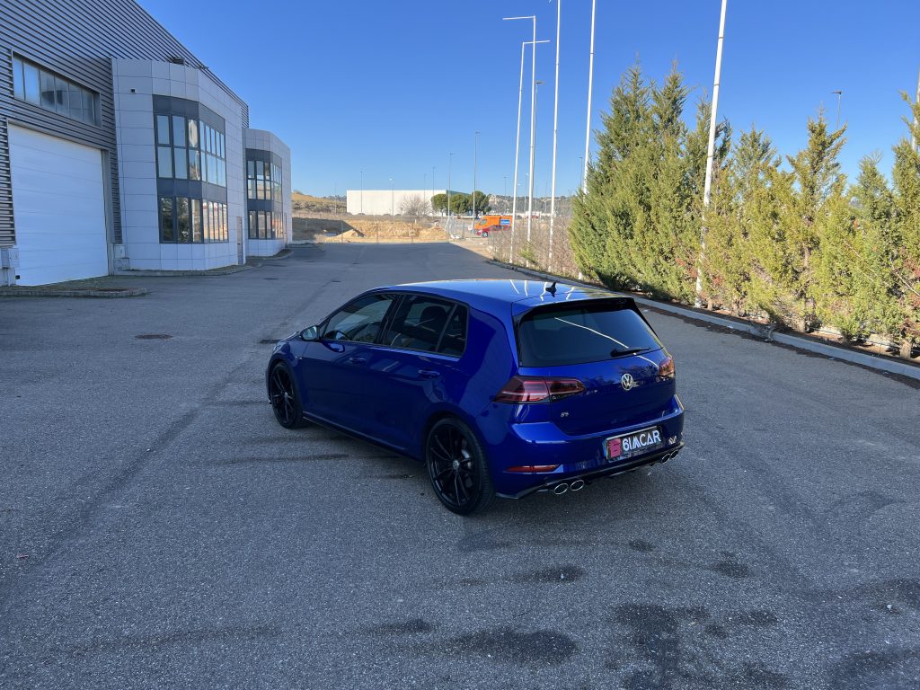 Volkswagen Golf 7.5 R