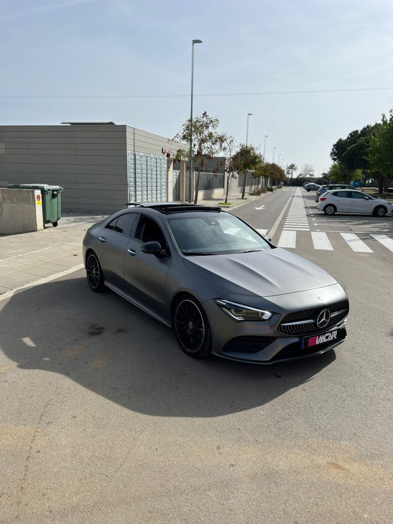 Mercedes-Benz CLA 200
