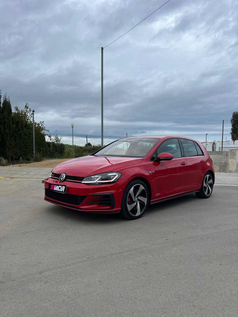 Volkswagen Golf 7.5 GTI