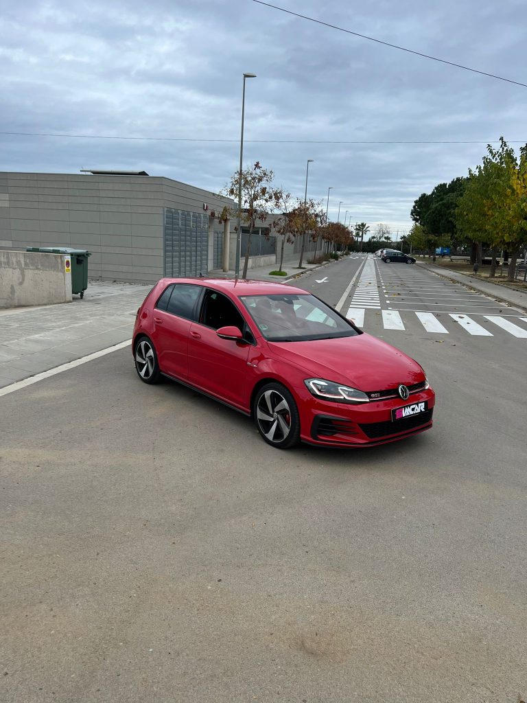 Volkswagen Golf 7.5 GTI