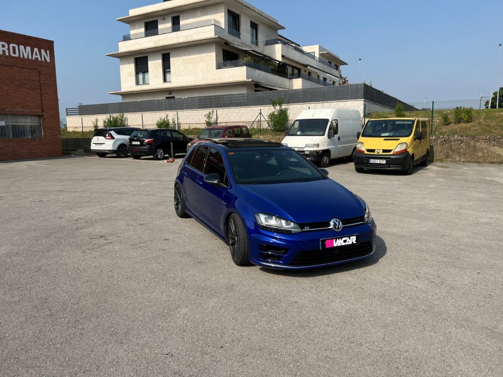 Volkswagen Golf 7 R