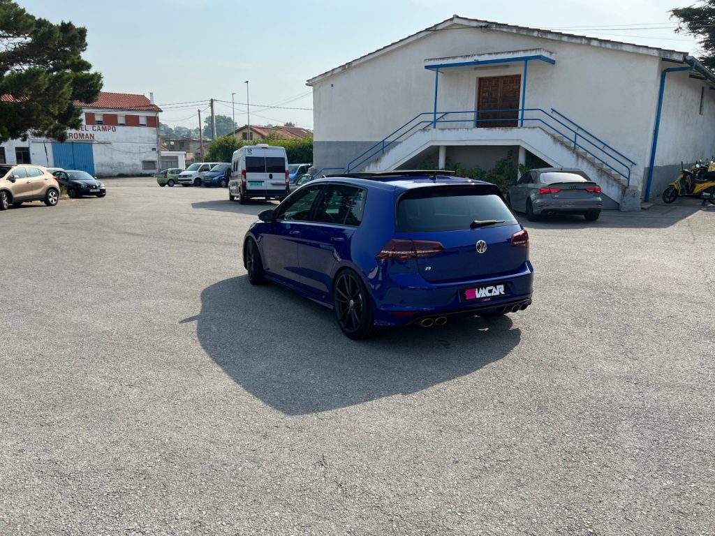 Volkswagen Golf 7 R