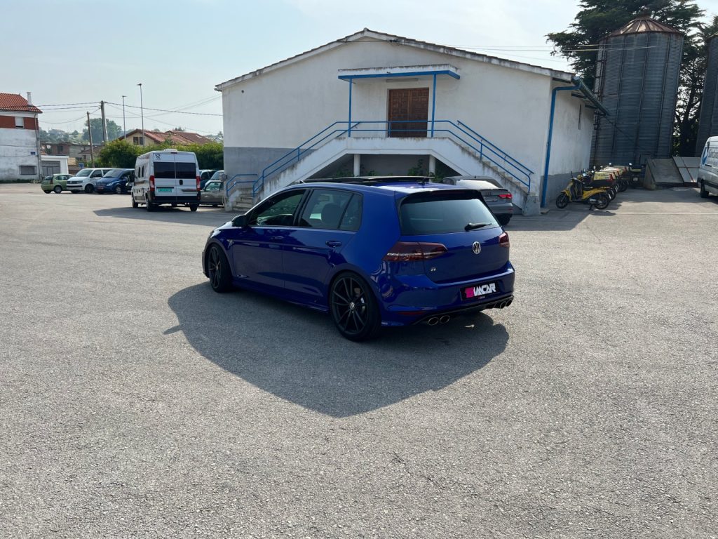 Volkswagen Golf 7 R