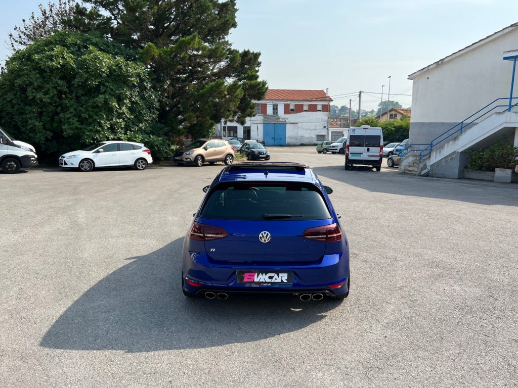 Volkswagen Golf 7 R