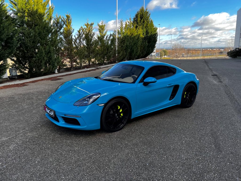 Porsche Cayman 718