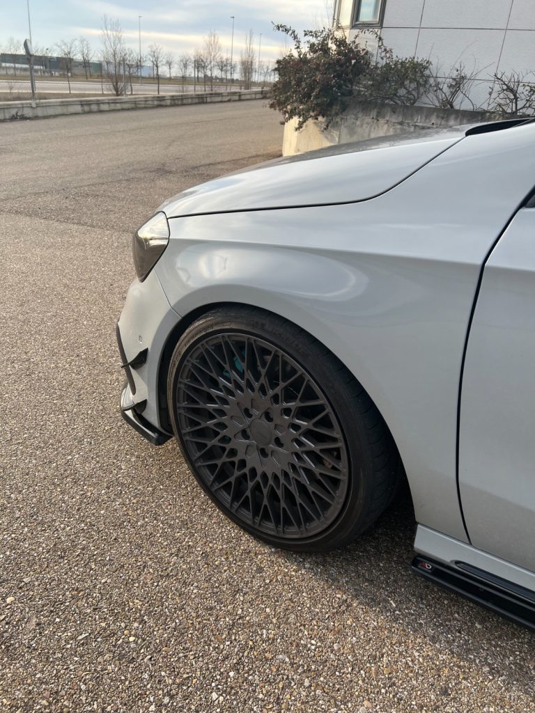 Mercedes-Benz A45