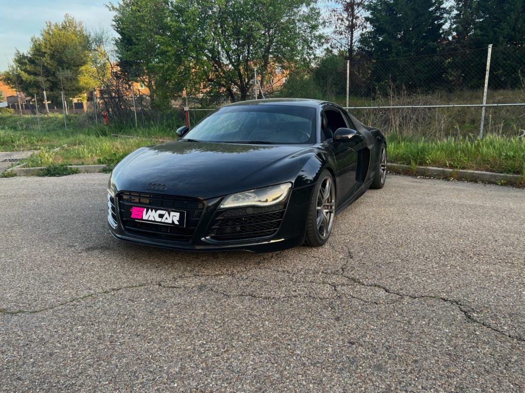 Audi R8 V10
