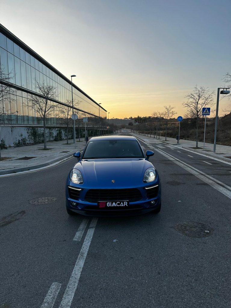 Porsche Macan S