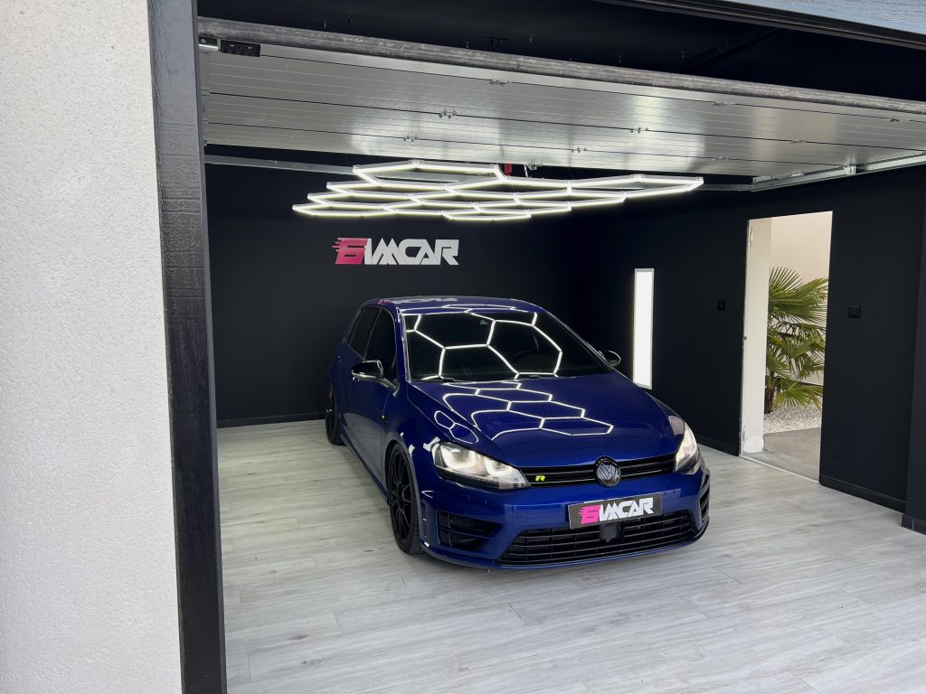 Volkswagen Golf 7 R