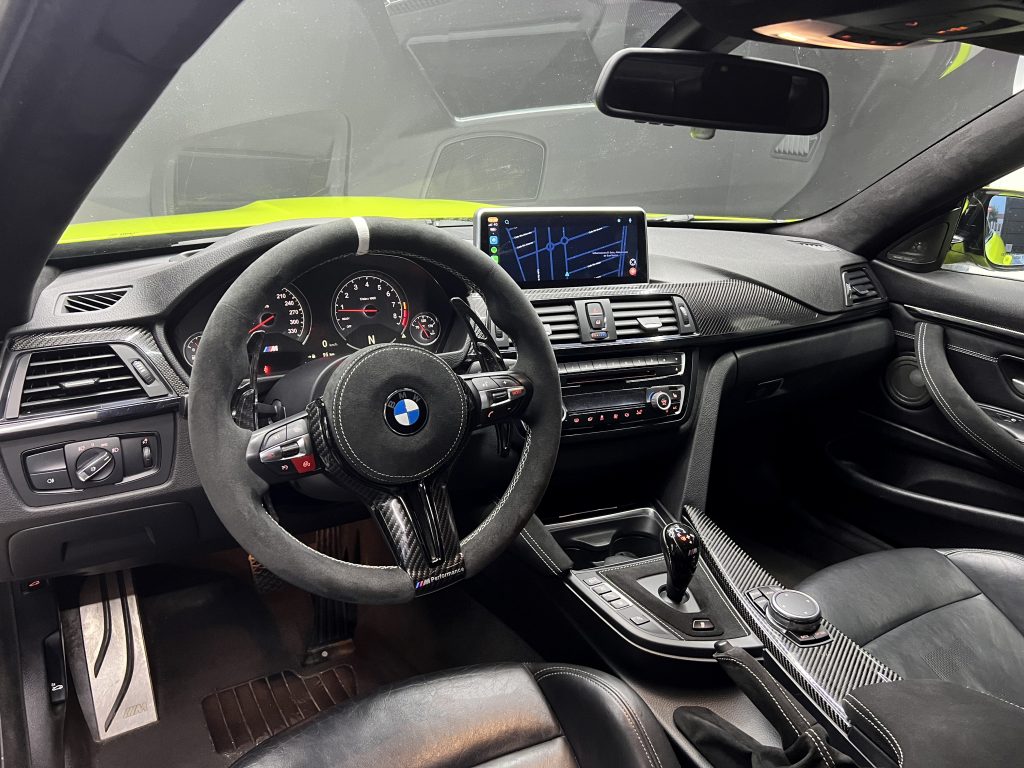 BMW M4 DKG
