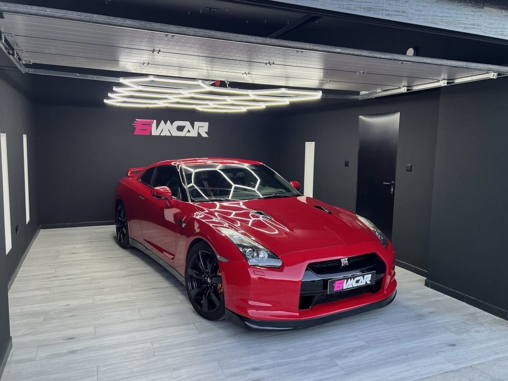 Nissan GTR