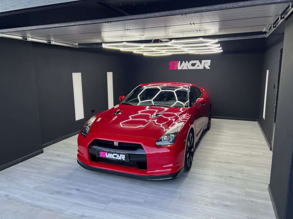 Nissan GTR