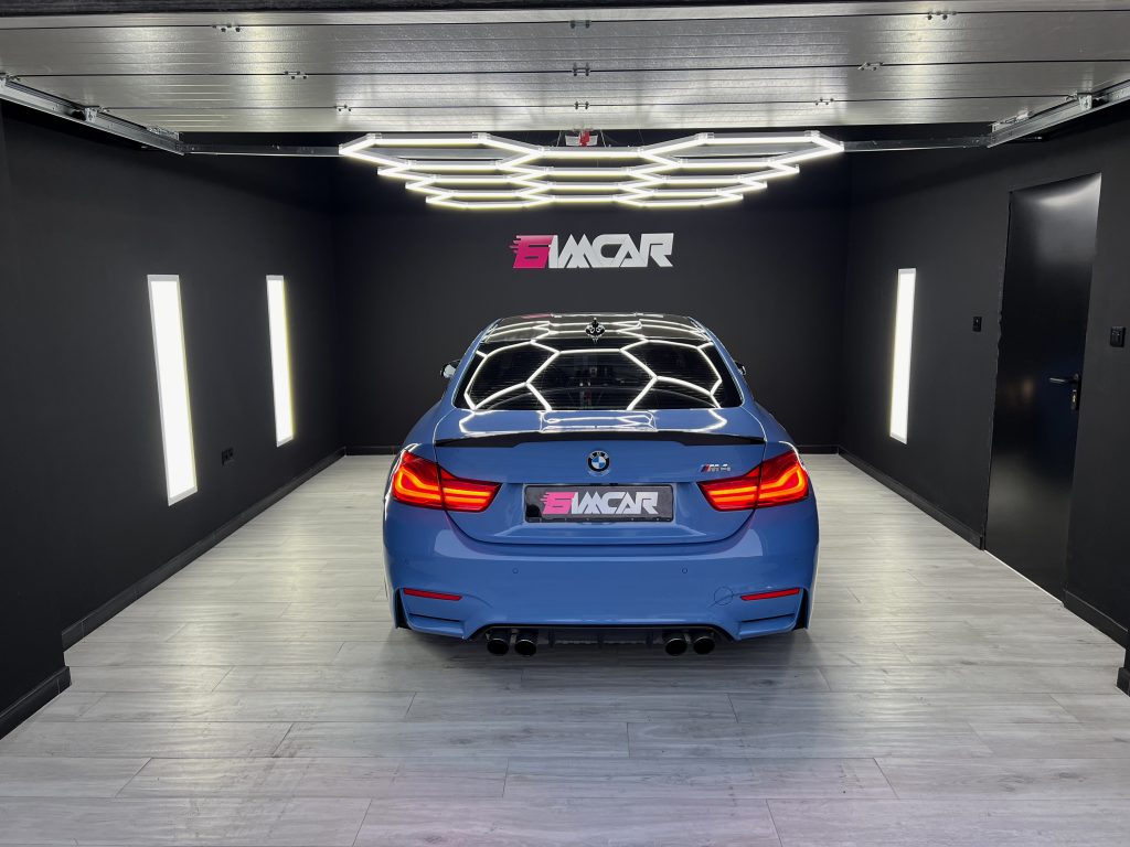 BMW M4 DKG