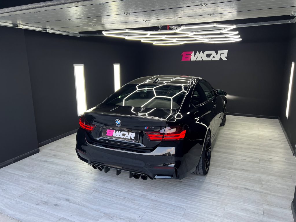 BMW M4 DKG