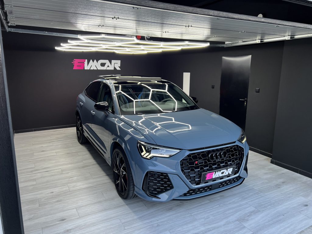 AUDI RS-Q3