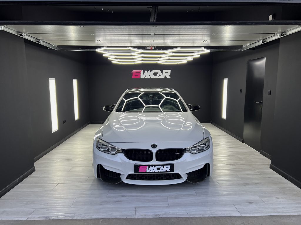 BMW M4 DKG