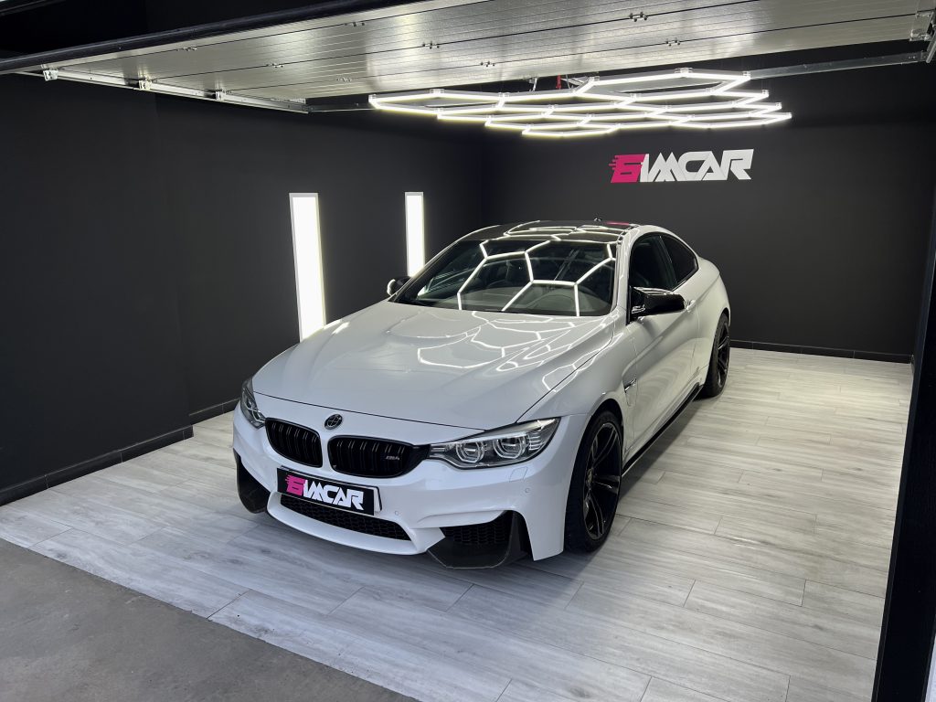 BMW M4 DKG