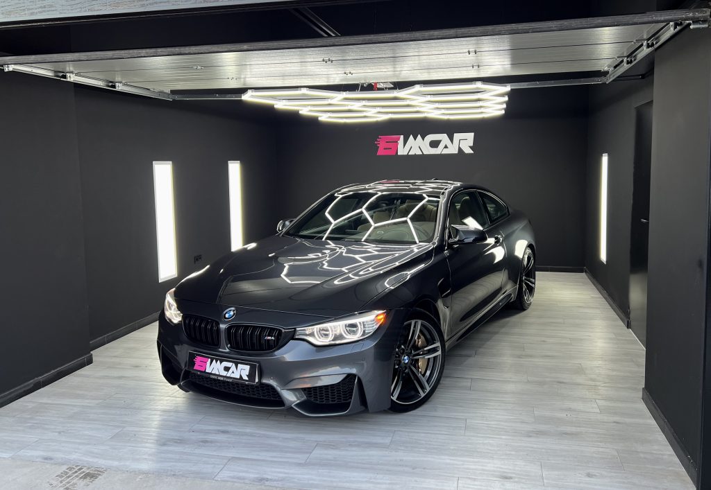 BMW M4 DKG