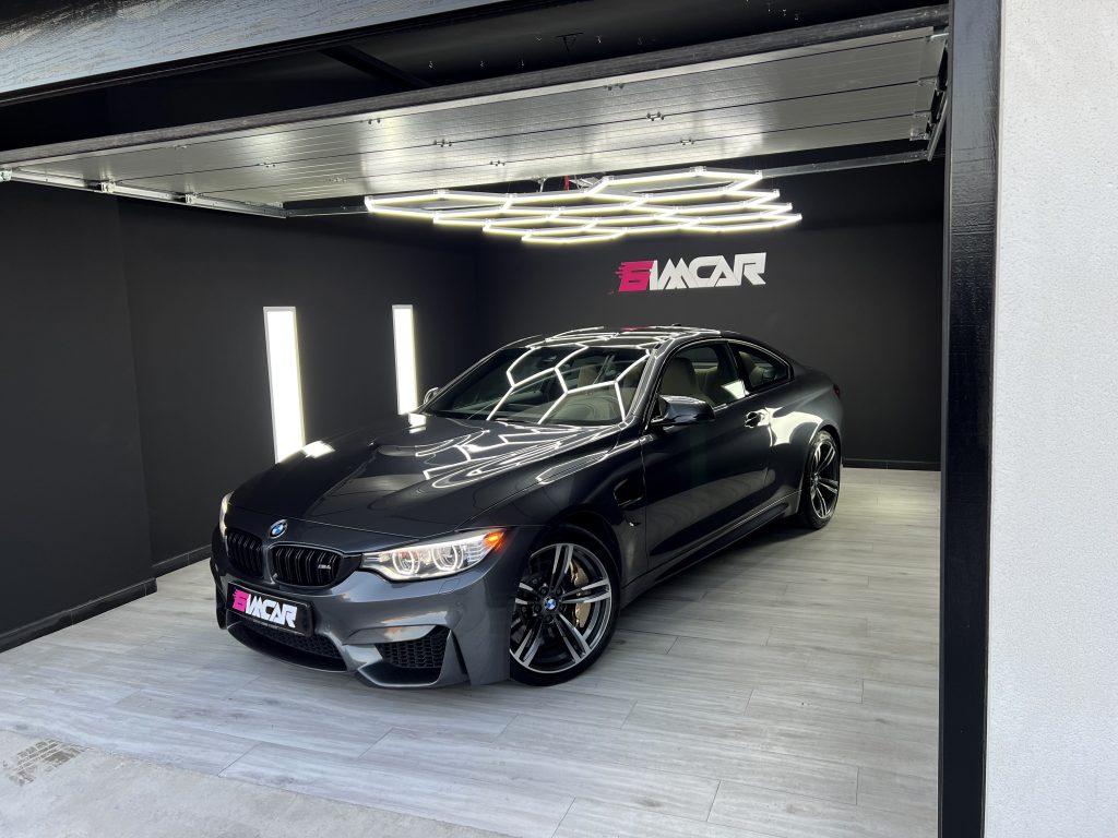 BMW M4 DKG