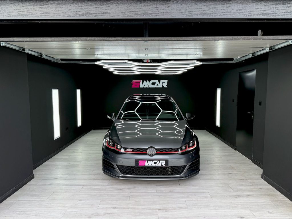 Volkswagen Golf 7.5 GTI Performance