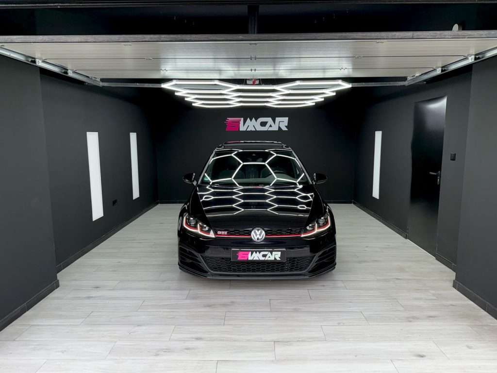 Volkswagen Golf 7.5 GTI Performance