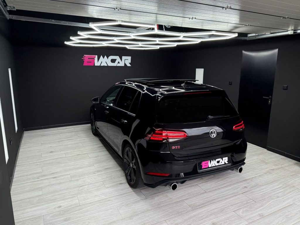 Volkswagen Golf 7.5 GTI Performance