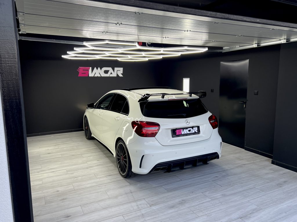 Mercedes-Benz A45