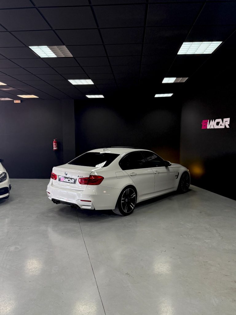 BMW M3 DKG