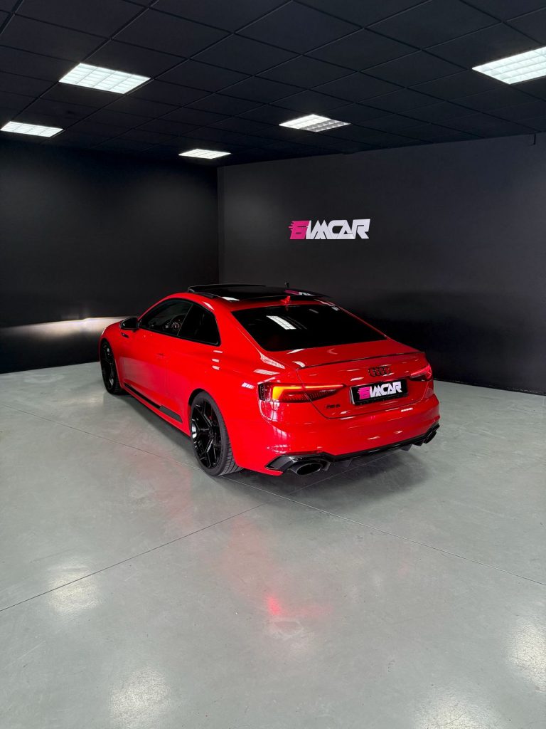 AUDI RS5 Competition