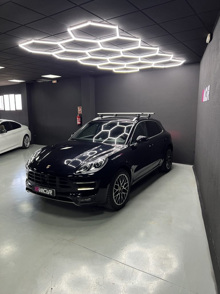 Porsche Macan Turbo