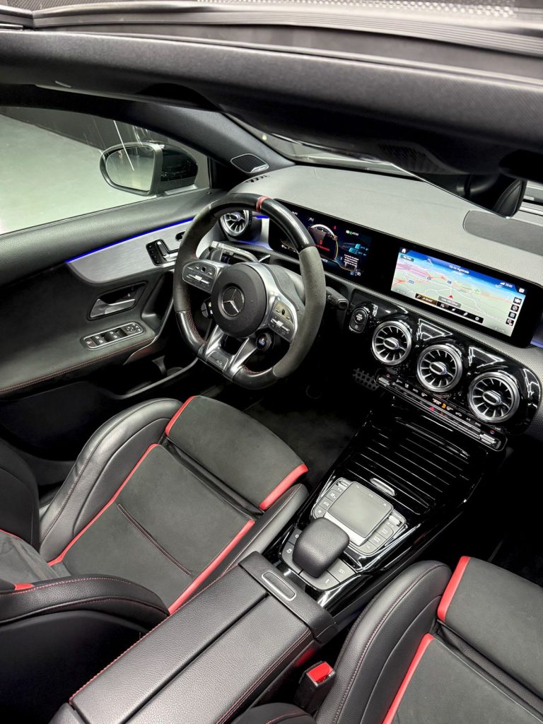 Mercedes-Benz A45s