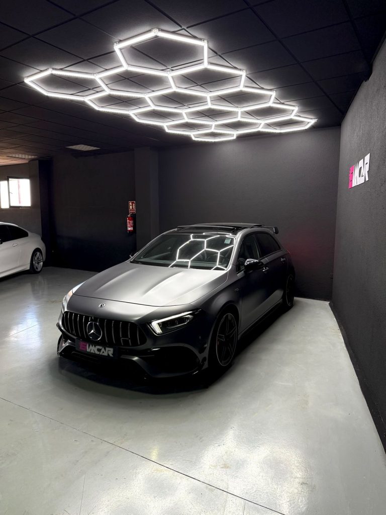 Mercedes-Benz A45s