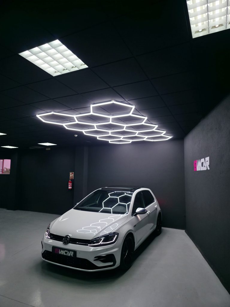 Volkswagen Golf 7.5 R