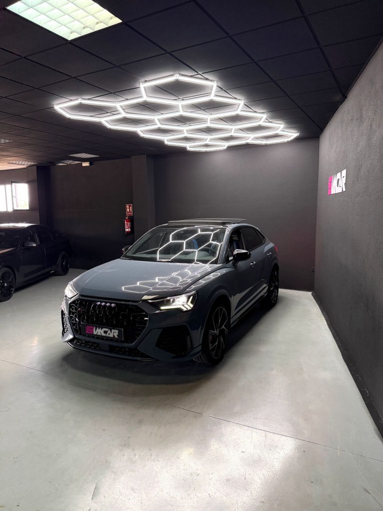 AUDI RS-Q3