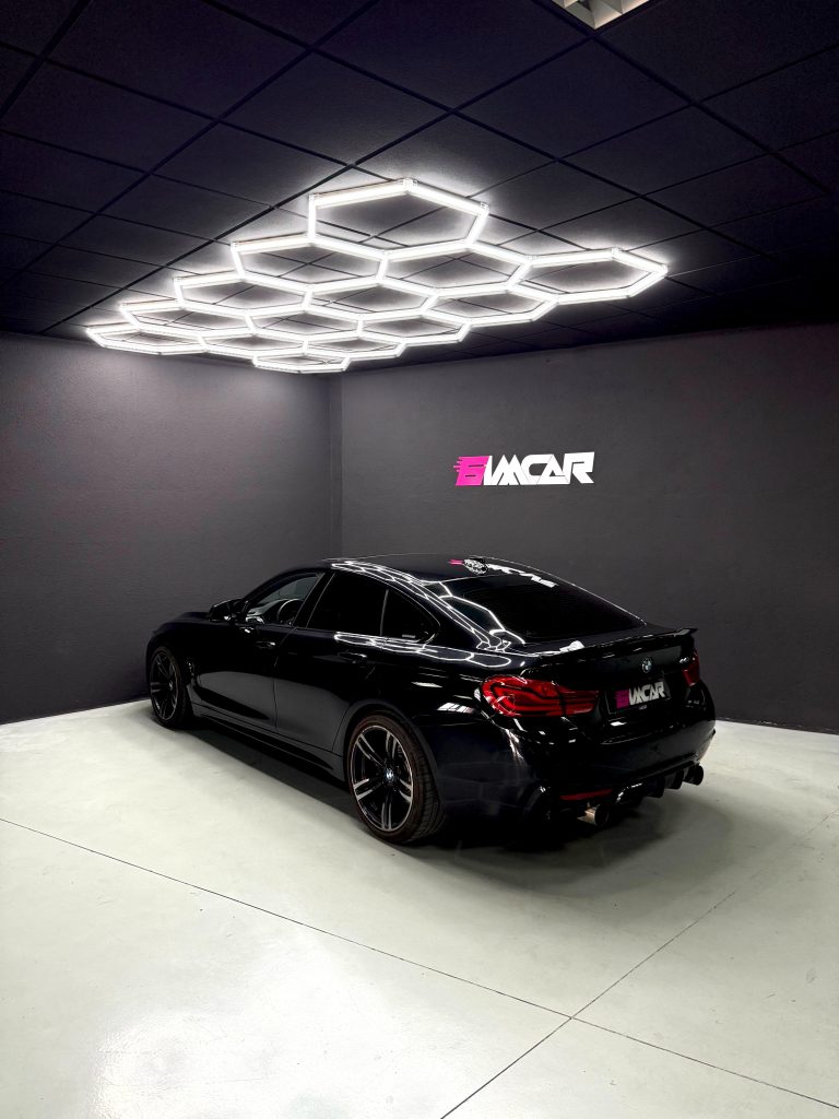 BMW 440i RWD