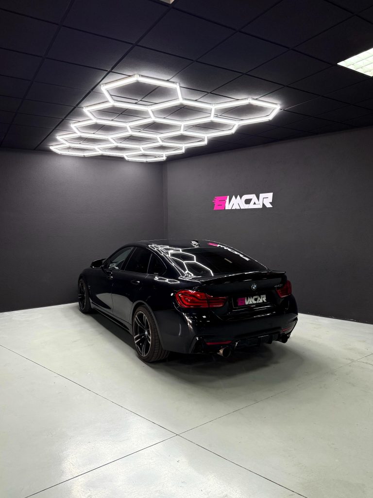 BMW 440i RWD